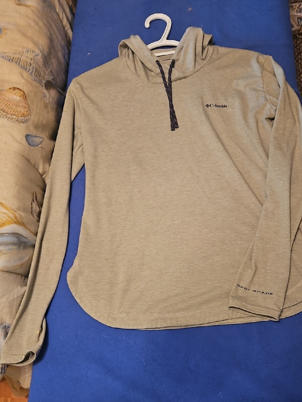 Columbia Light Taupe Hooded Long Sleeve Pullover
